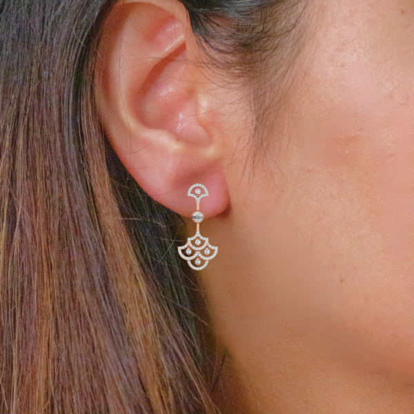 The little Chandelier Drop Earrings